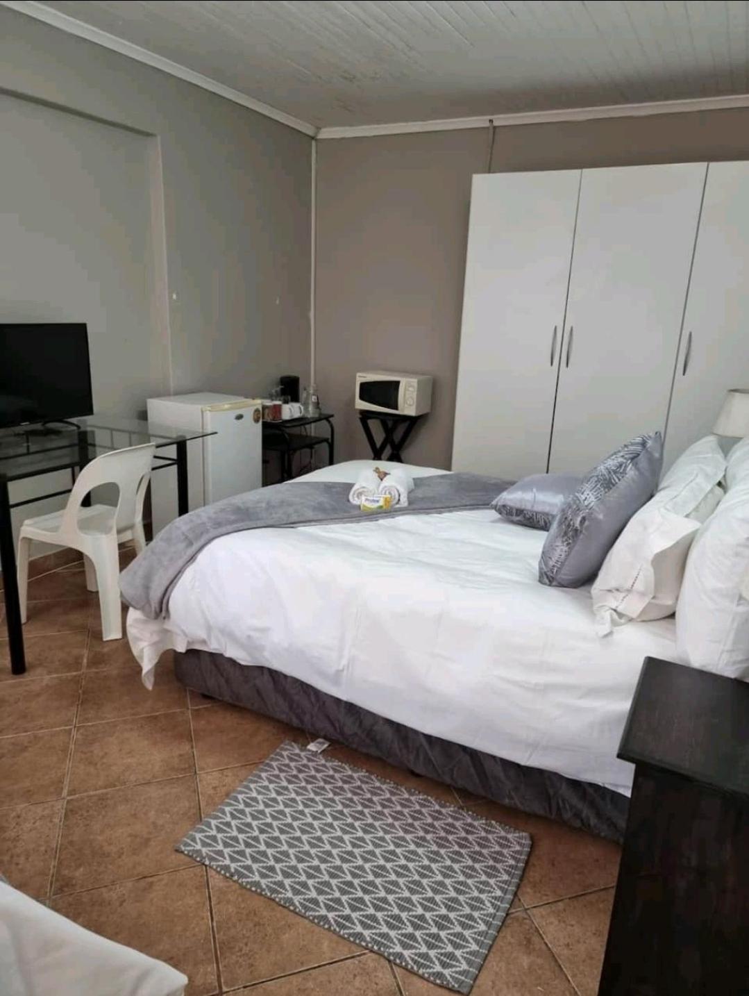 Stay At Home Airport Lodge Kempton Park Cameră foto